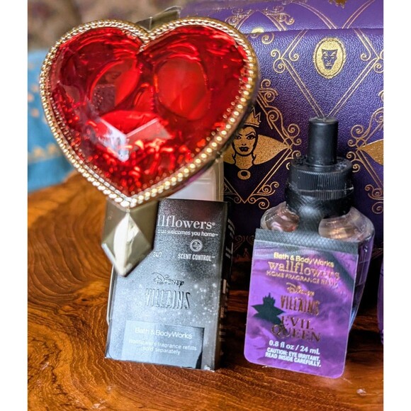 Bath & Body Works Disney Villains Evil Queen 5-Piece Gift Set NWT! - Picture 5 of 9